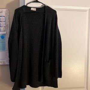 Universal threads dark gray sweater
